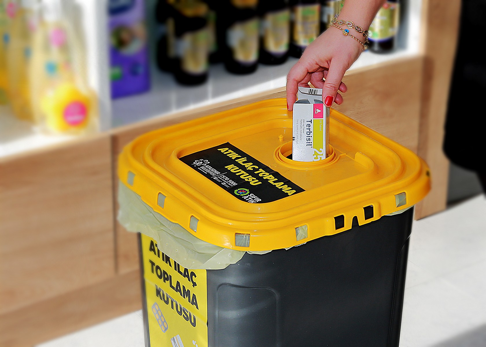 Ataşehir Belediyesi 12.7 Ton Atık İlaç Topladı