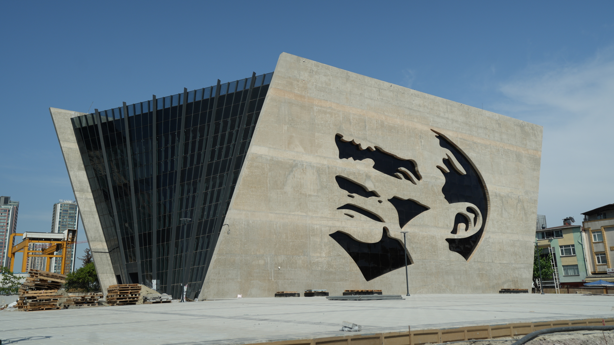 Türkiye'nin En Büyük Atatürk Kütüphanesi Ataşehir'de