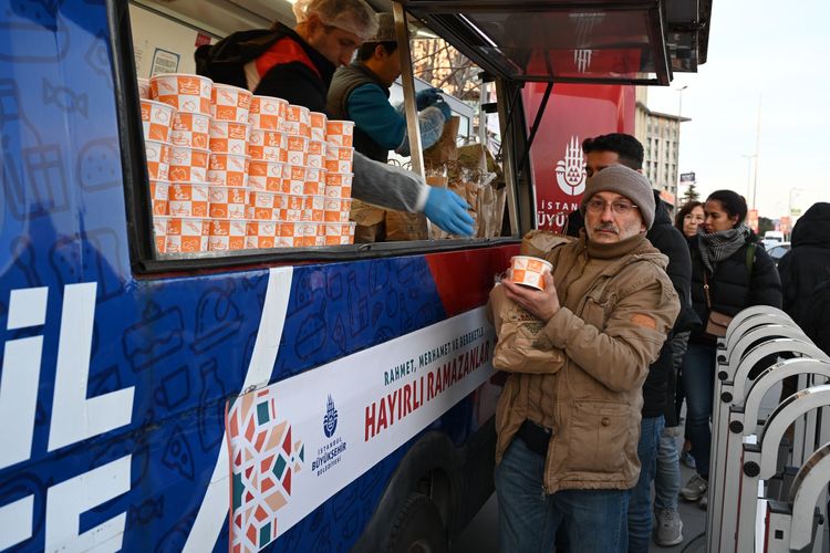 Ramazan Demek, Paylaşmak Demek!