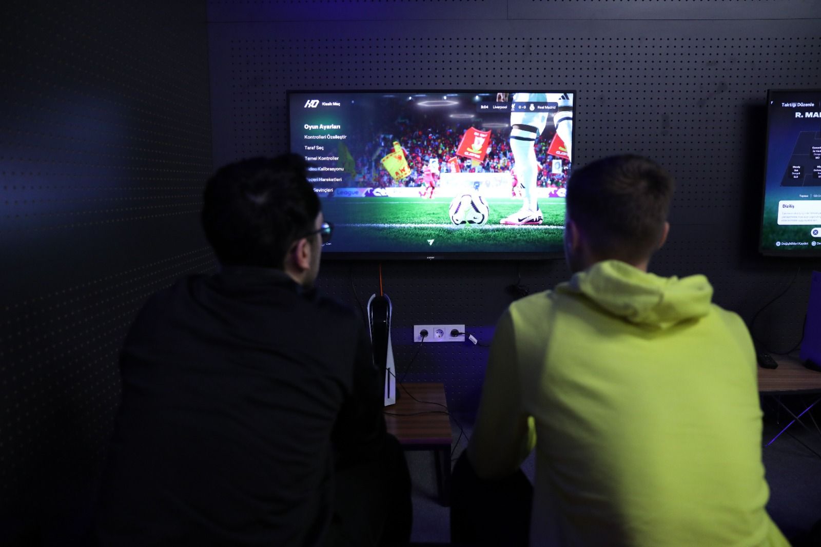 E-Sporun En İyileri Şampiyonluk İçin Yarışacak