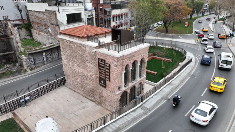 Haliç Sanat Üç Yeni Sergiye Ev Sahipliği Yapıyor