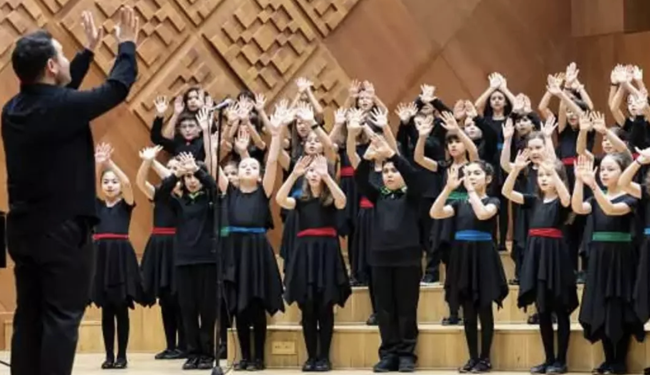 Artık İBB'nin Bir Çocuk Korosu Var!