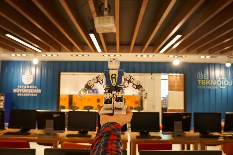 İBB Teknoloji Atölyeleri Yeni Döneme Hazır