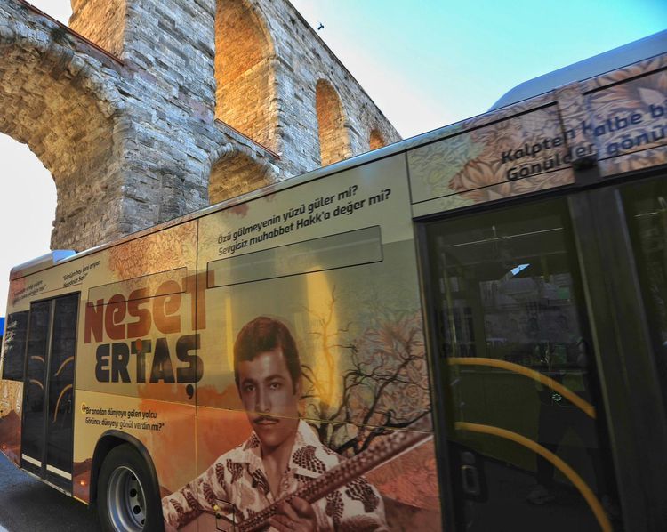 İETT'den Neşet Ertaş'a vefa