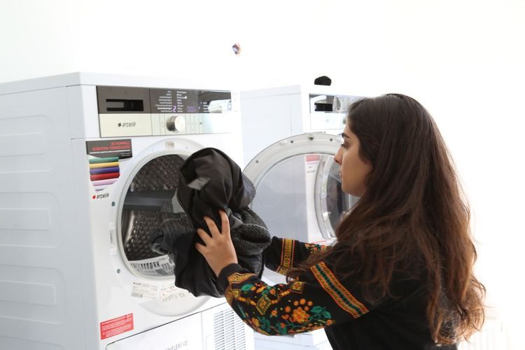 Onların Geleceği İçin Her Şeye Değer