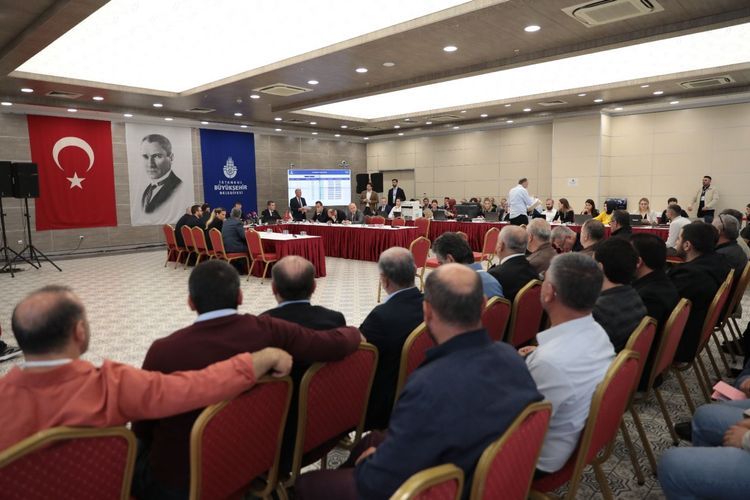 İstanbul'da Uygulama Bazlı Taksi Modeli