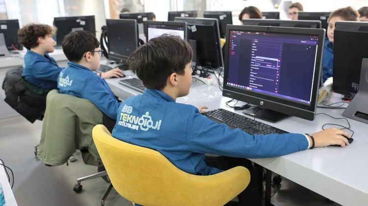 İBB Ders Atölyeleri'nde Yeni Dönem!