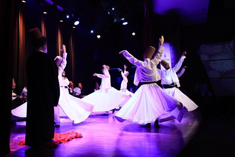 Mevlana'nın Çağrısı İstanbul'da Yankılandı