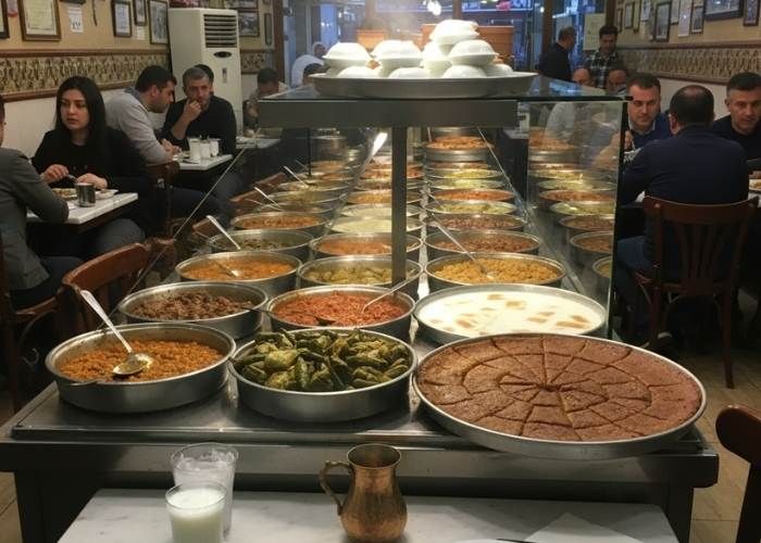 Bayram Sofrası İstanbul’da: Lokantalar & Tarihi Mekânlar