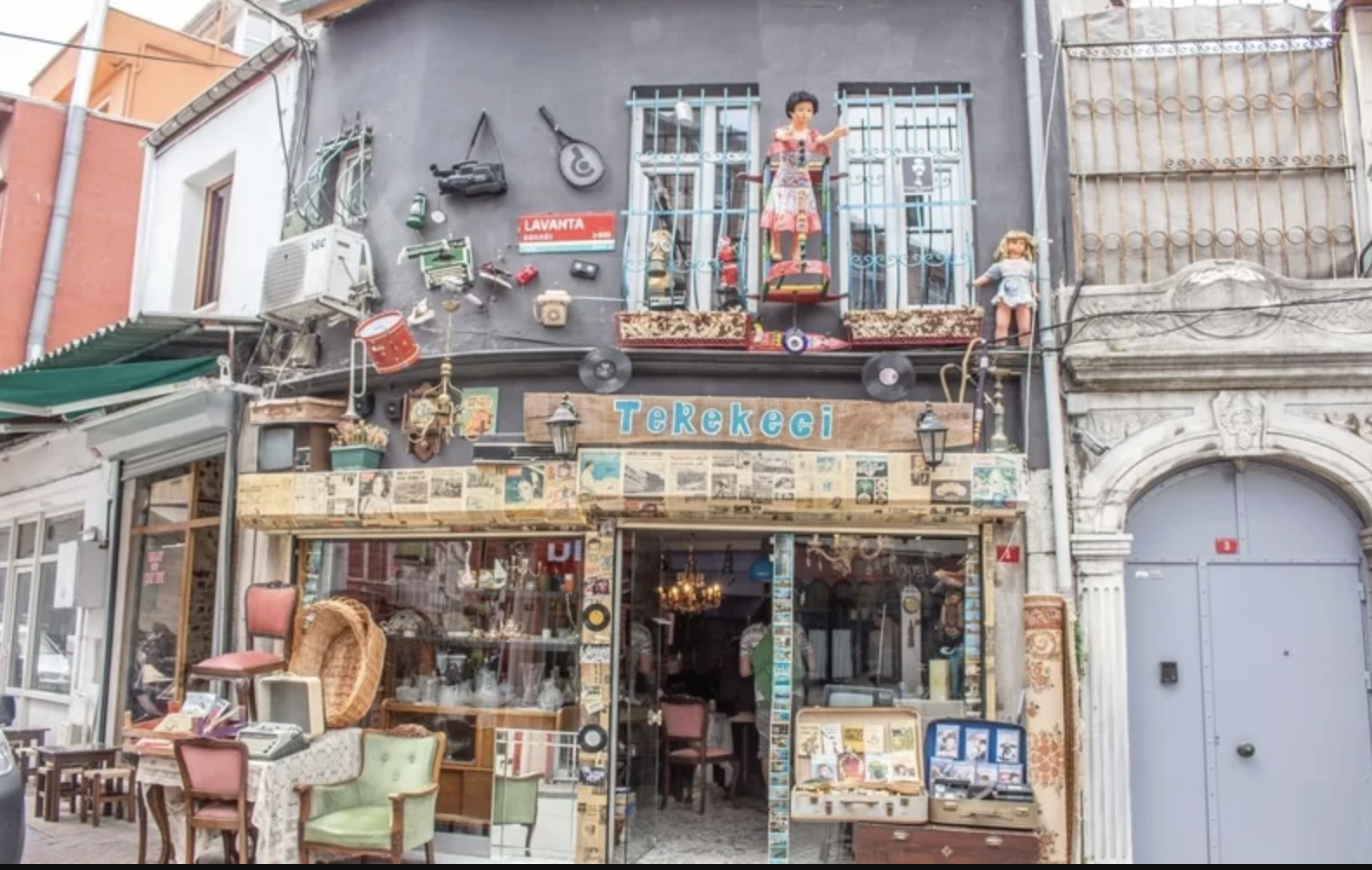 Balat Antikacıları